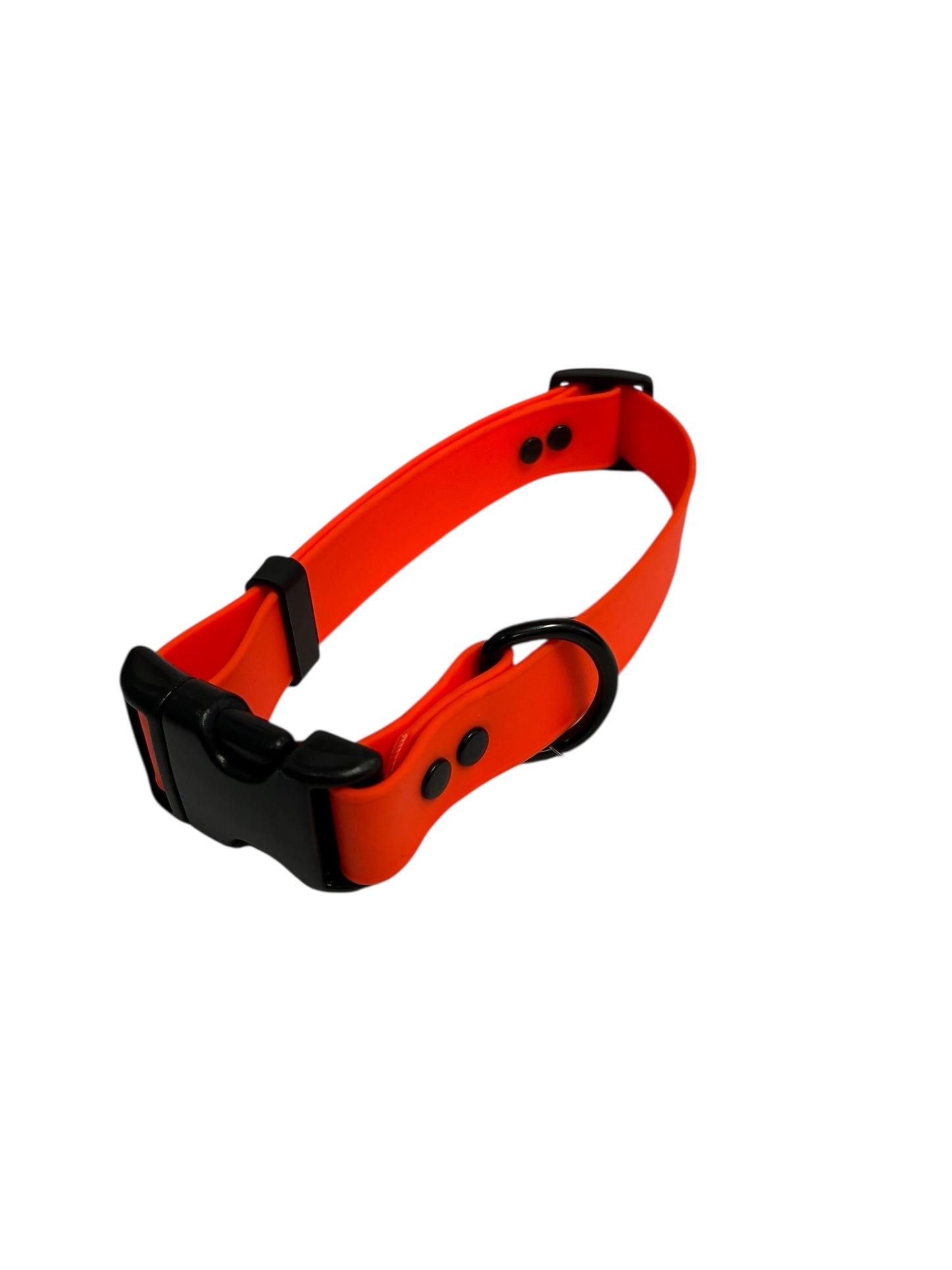 1" Adjustable Beta 20" Collar w/ Black Hardware