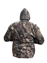 Load image into Gallery viewer, Razor Lite-N-Dry Jacket - Camo

