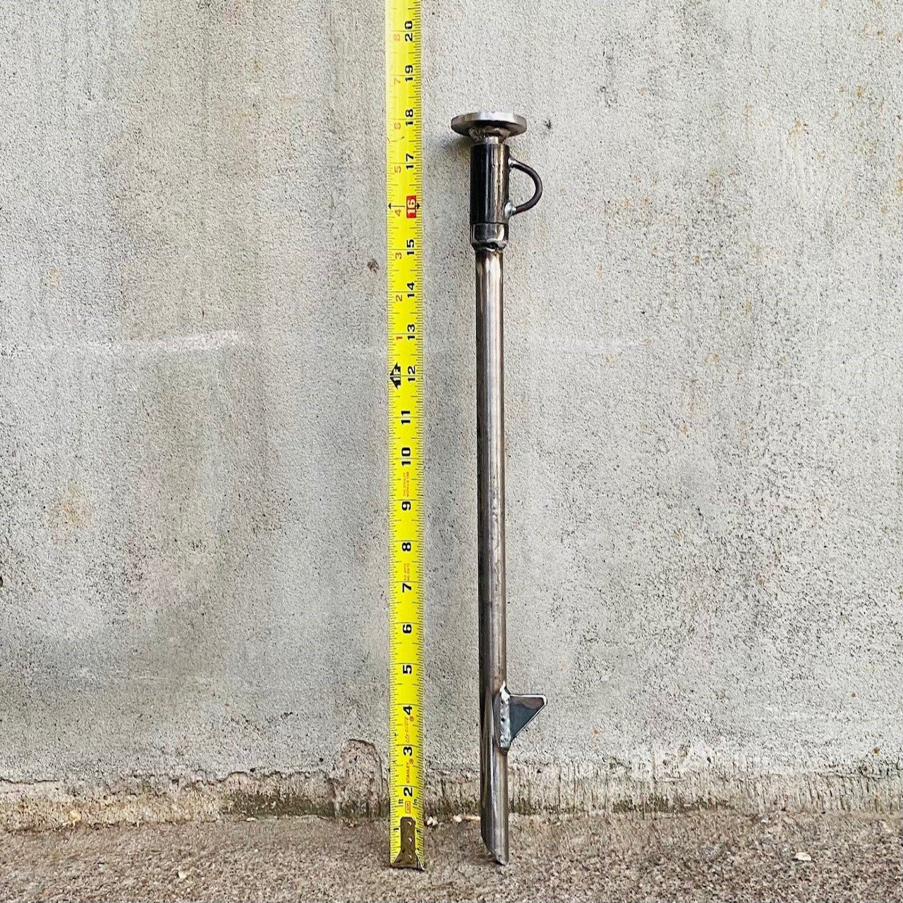 TITAN TIE-OUT STAKE – Cajun Lights