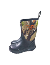 Load image into Gallery viewer, Yoder Cub Kids Boot w Yoder&#39;s Chap
